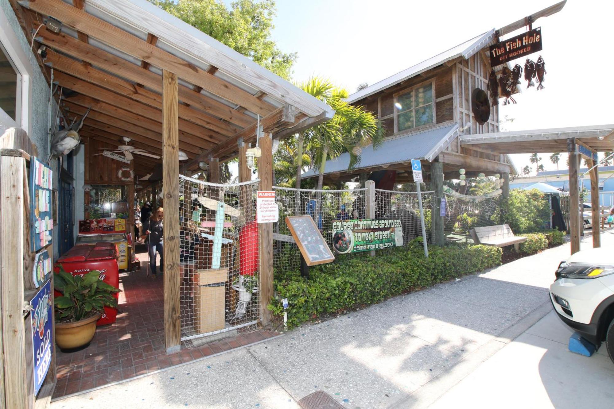 Anna Maria Island Runaway Tropical Dream-One Minute Walk To The Beach-Heated Pool เบรเดนทันบีช ภายนอก รูปภาพ